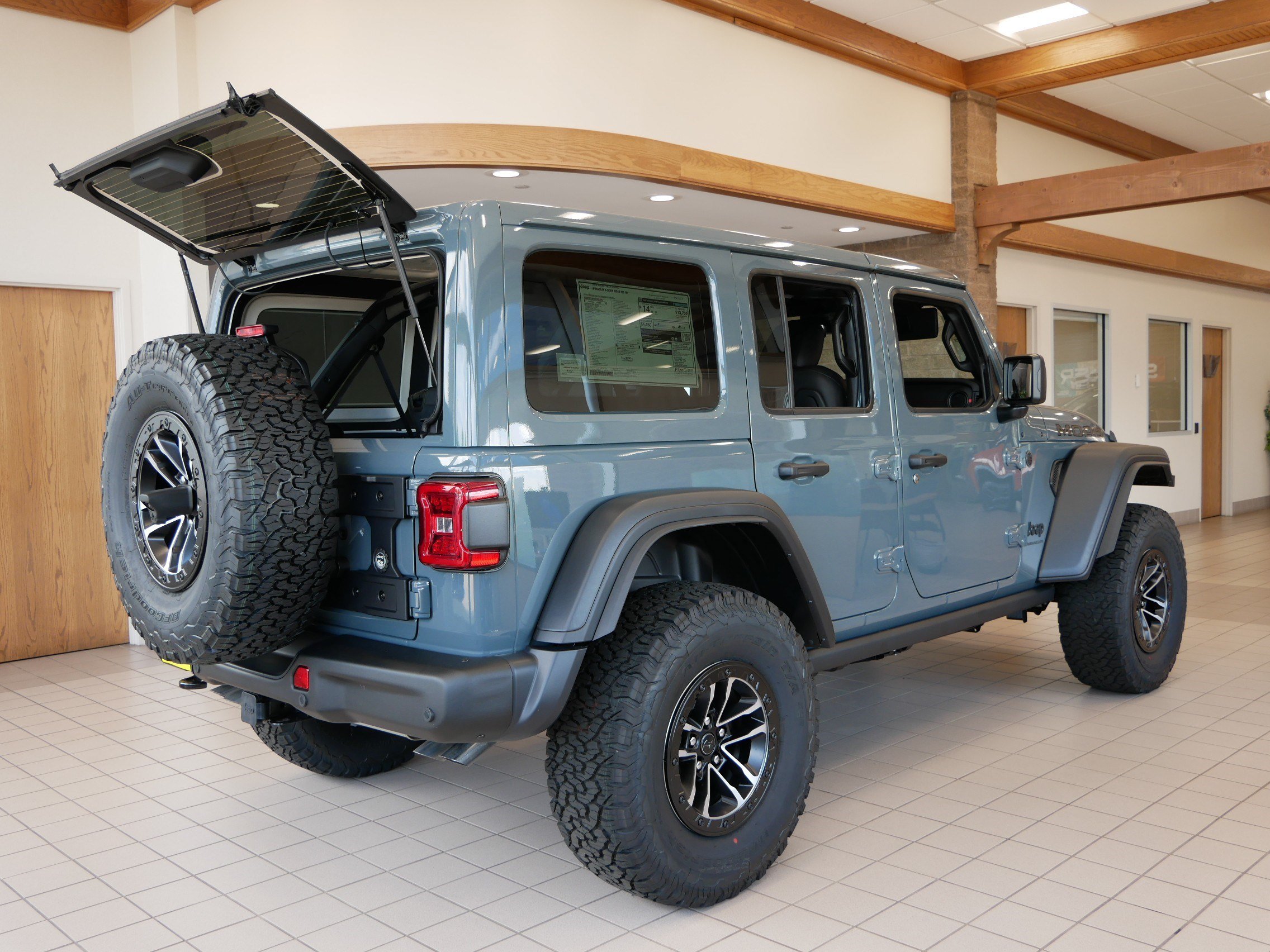 New 2026 Jeep Wrangler Unlimited Rubicon 392 w/ Quick Order Package 27X Moab AWD/4WD image 4