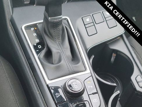 Certified 2024 Kia Sportage LX image 12