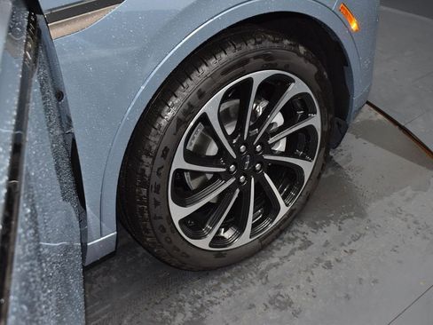 New 2026 Lincoln Nautilus Black Label image 18