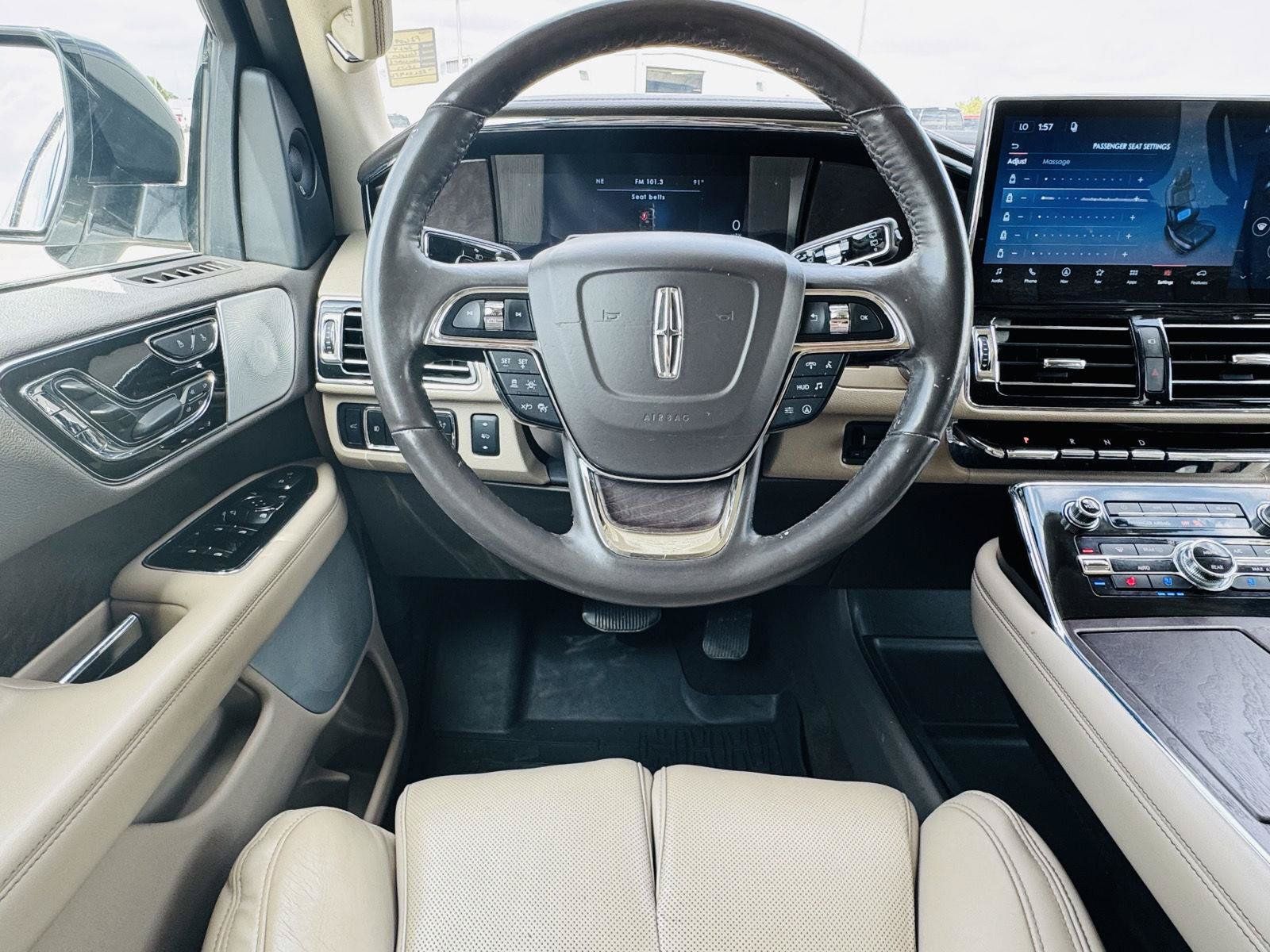 Used 2024 Lincoln Navigator L Reserve AWD/4WD image 25