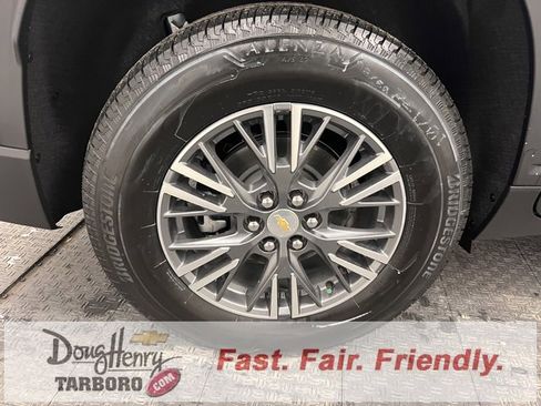 New 2026 Chevrolet Traverse LT w/ Driver Confidence Package image 16