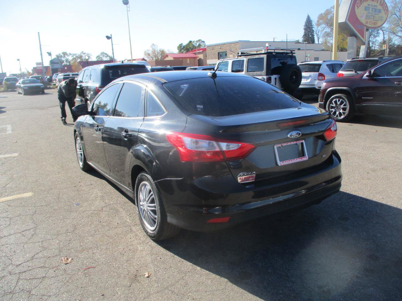 Used 2012 Ford Focus SE FWD image 4