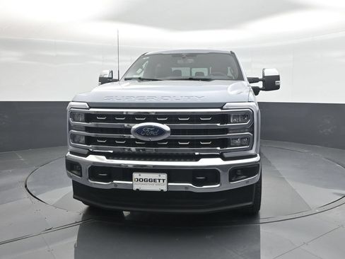 New 2026 Ford F250 King Ranch w/ Chrome Package AWD/4WD image 5