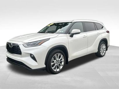 Used 2021 Toyota Highlander Limited