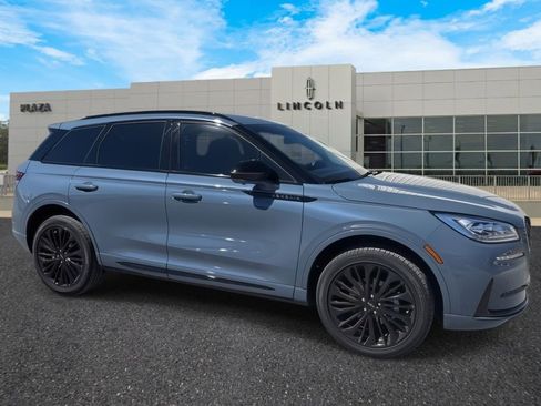 Used 2026 Lincoln Corsair Reserve w/ Jet Appearance Package image 1