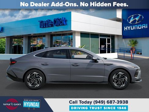 New 2026 Hyundai Sonata SEL FWD image 7
