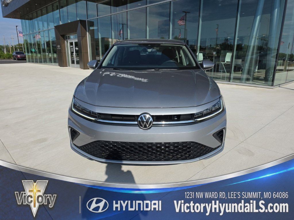 Used 2025 Volkswagen Jetta S FWD image 8