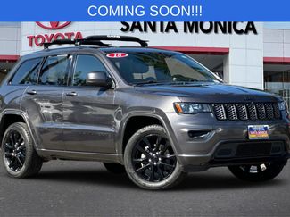 Used 2018 Jeep Grand Cherokee Altitude RWD video 1