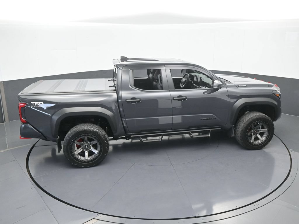 Used 2025 Toyota Tacoma TRD Off-Road w/ TRD Off Road Premium Package AWD/4WD image 61