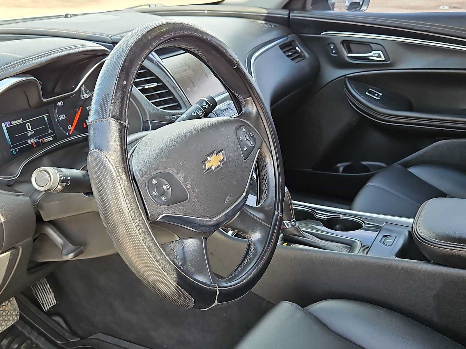 Used 2018 Chevrolet Impala LT FWD image 10