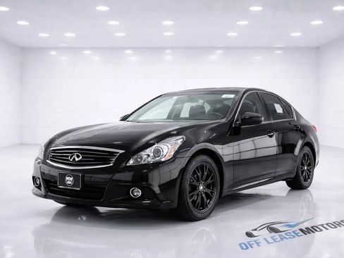 Used 2013 INFINITI G37 x Sedan w/ Premium Pkg AWD/4WD image 1