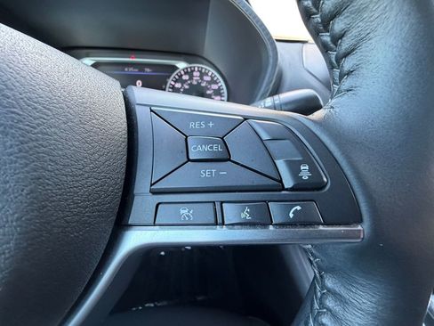 Used 2023 Nissan Sentra SV FWD image 24