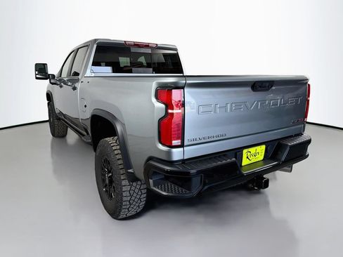 New 2026 Chevrolet Silverado 2500 ZR2 AWD/4WD image 7