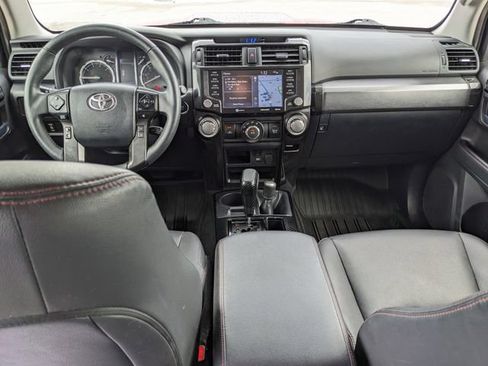 Used 2021 Toyota 4Runner TRD Off-Road Premium AWD/4WD image 15