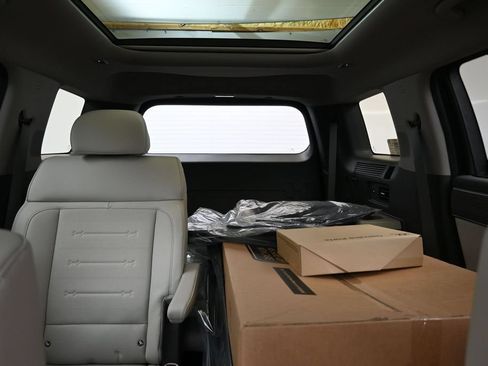 New 2026 Hyundai Santa Fe Limited AWD/4WD image 37
