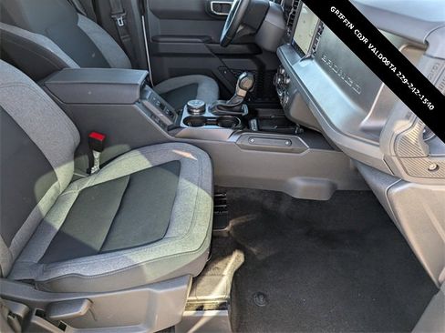 Used 2025 Ford Bronco Big Bend image 28