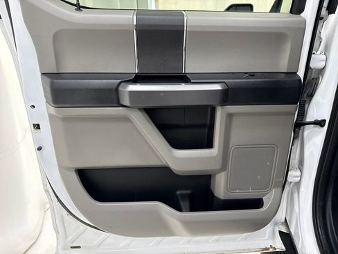 Used 2019 Ford F150 XLT w/ Trailer Tow Package image 13