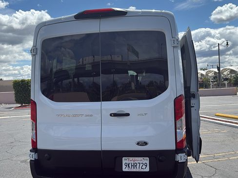 Used 2024 Ford Transit 350 XLT RWD image 42