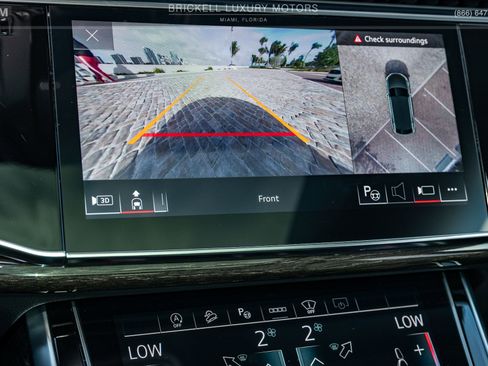 Used 2025 Audi Q8 Prestige image 36