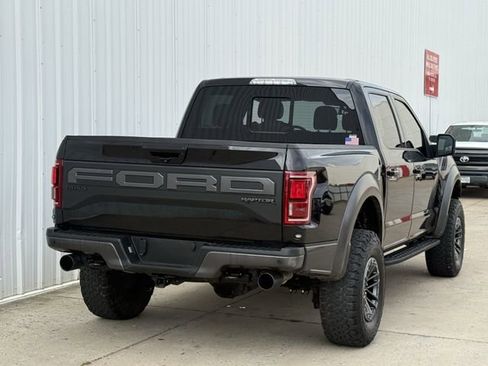 Used 2019 Ford F150 Raptor w/ Equipment Group 802A Luxury image 4