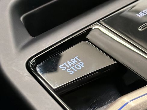 Certified 2023 BMW iX xDrive50 w/ Convenience Package image 35