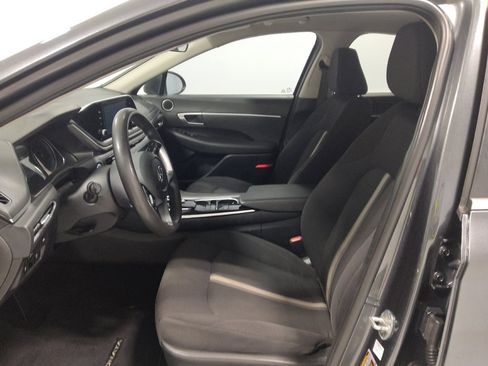 Used 2022 Hyundai Sonata SEL w/ Preferred Accessory Package FWD image 17