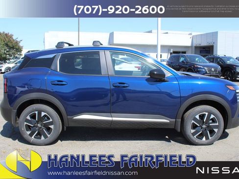 New 2026 Nissan Kicks SV w/ Cold Weather Package AWD/4WD image 6