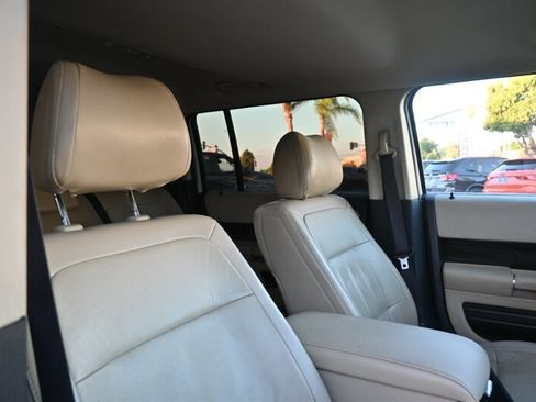 Used 2013 Ford Flex SEL image 59