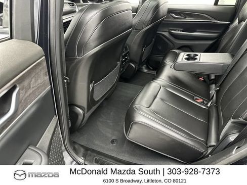 Used 2024 Jeep Grand Cherokee Limited AWD/4WD image 23