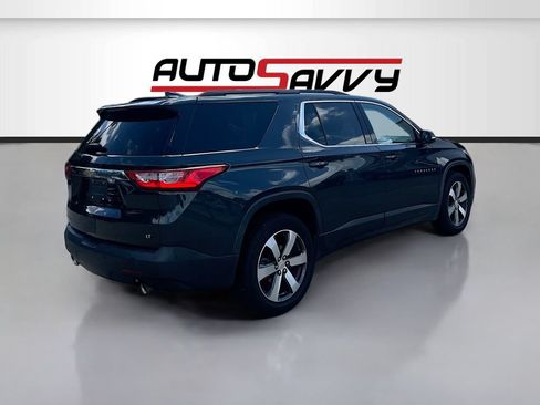 Used 2021 Chevrolet Traverse LT w/ LT Premium Package FWD image 7