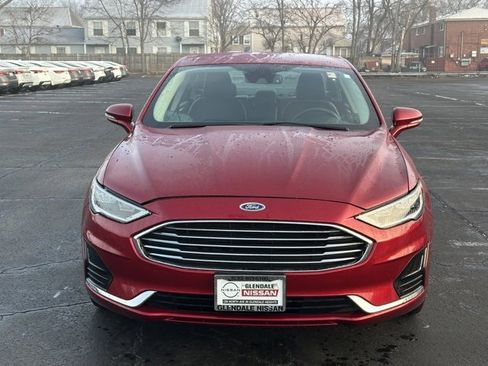 Used 2019 Ford Fusion SEL image 2
