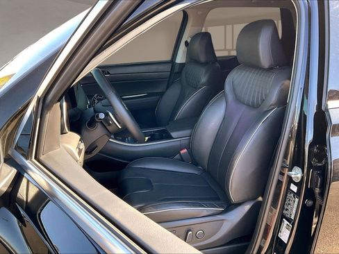 Used 2023 Hyundai Palisade Limited w/ Cargo Package image 21