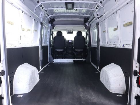 Used 2025 RAM ProMaster 2500 w/ Convenience Group FWD image 30