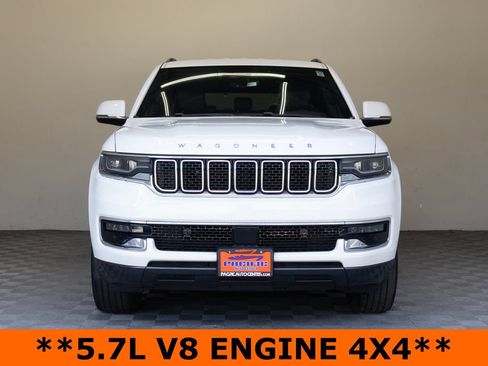 Used 2022 Jeep Wagoneer Series I AWD/4WD image 4
