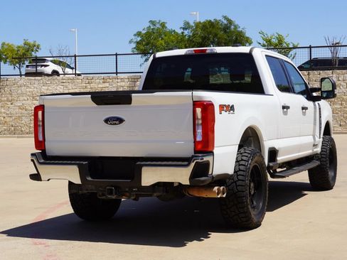Used 2025 Ford F250 XLT w/ FX4 Off-Road Package AWD/4WD image 9
