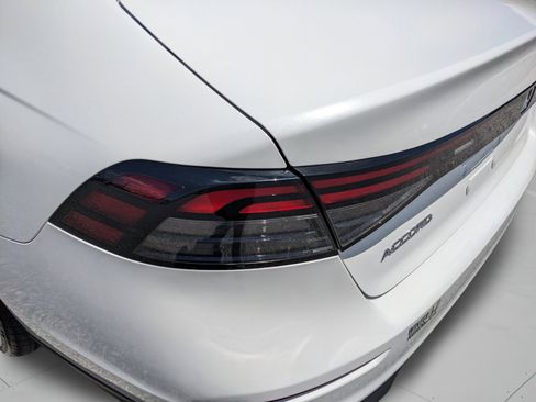 Used 2025 Honda Accord LX image 39