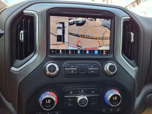 Used 2022 GMC Sierra 2500 Denali w/ Denali Ultimate Package image 19