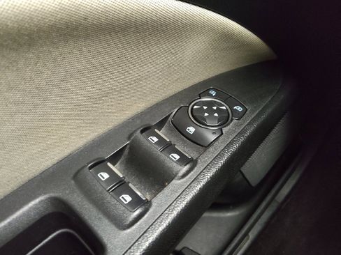 Used 2019 Ford Fusion S FWD image 27