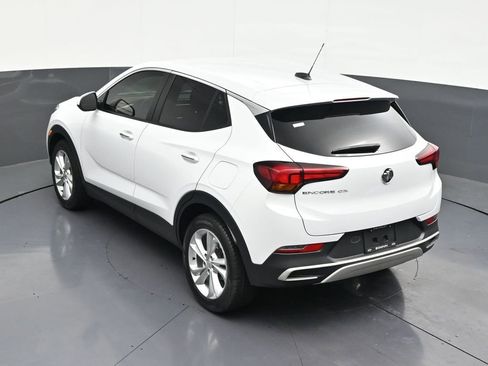 Used 2023 Buick Encore GX Preferred w/ Cold Weather Comfort Package FWD image 19