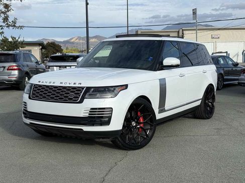 Used 2018 Land Rover Range Rover Long Wheelbase Autobiography image 3