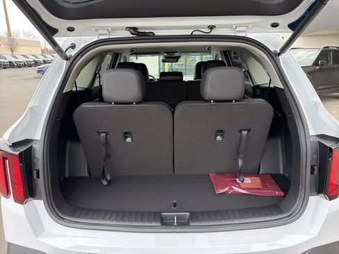 New 2026 Kia Sorento EX image 17