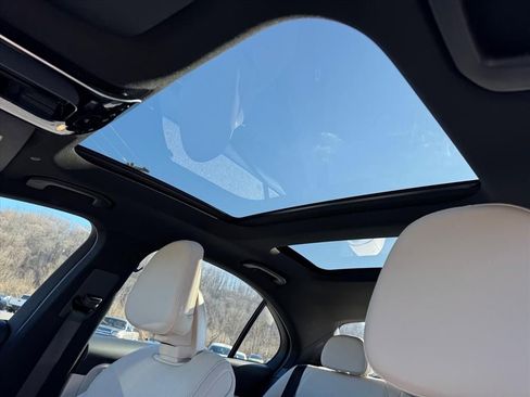 Used 2024 Mercedes-Benz C 300 4MATIC Sedan image 16