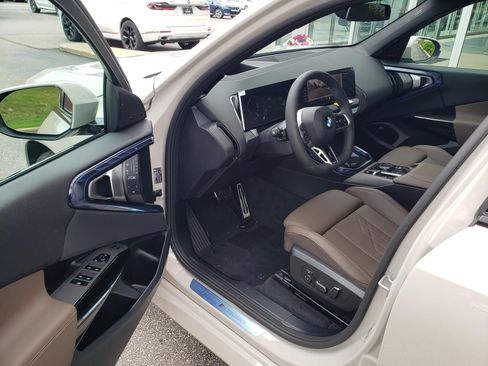 New 2026 BMW X3 xDrive30i w/ Premium Package AWD/4WD image 9