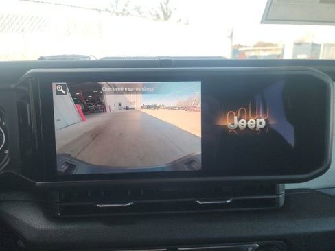 New 2026 Jeep Gladiator Sport AWD/4WD image 4