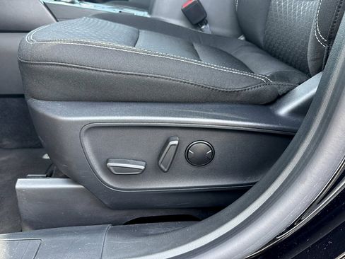 Used 2024 Ford Escape Active w/ Tech Pack #1 AWD/4WD image 10