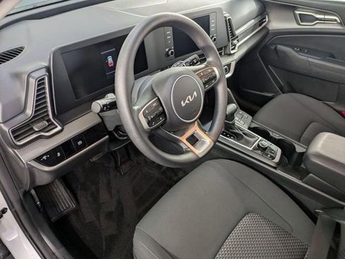 Certified 2023 Kia Sportage LX AWD/4WD image 11