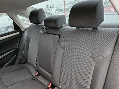 Used 2014 Volkswagen Passat 1.8T S image 17
