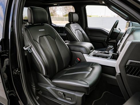 Used 2019 Ford F150 Platinum w/ Equipment Group 701A Luxury image 24