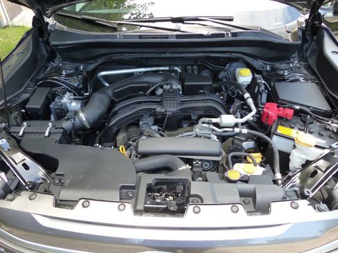 Used 2025 Subaru Forester Premium w/ Convenience Package #1 AWD/4WD image 17