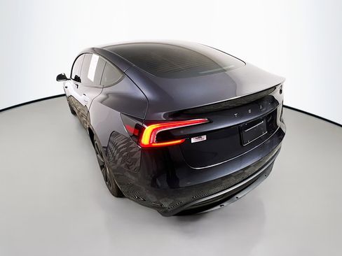 Used 2025 Tesla Model 3 Long Range image 8